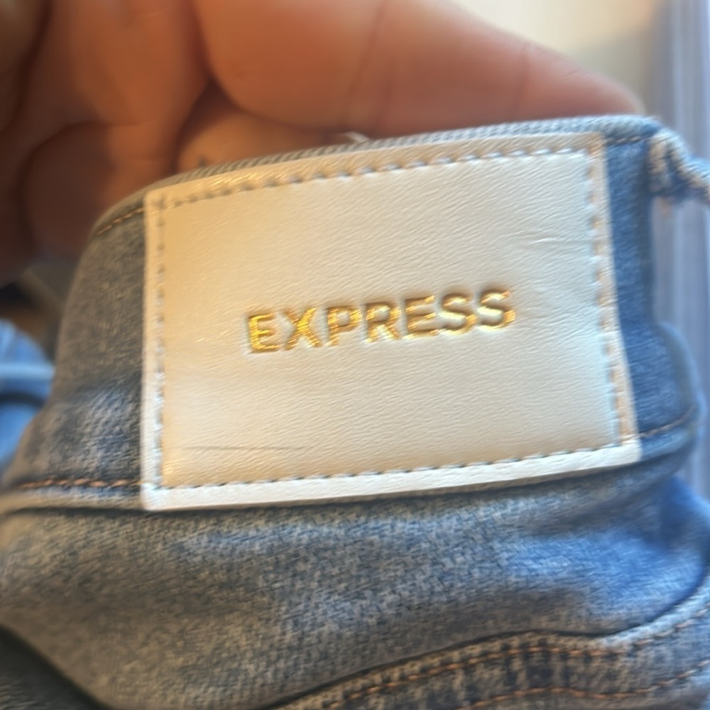 Mid Rise Light Wash Skyscraper Jeans express women’s 14R NWT $128 value - Picture 6 of 8